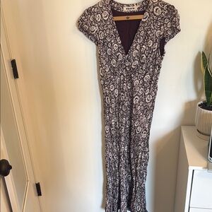 Boden Maroon and White Midi Dress V-Neck Cap Sleeve Sheath